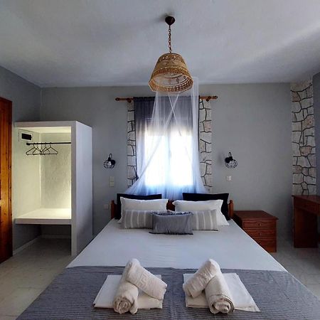 Georgia Apartments Стафилос Екстериор снимка