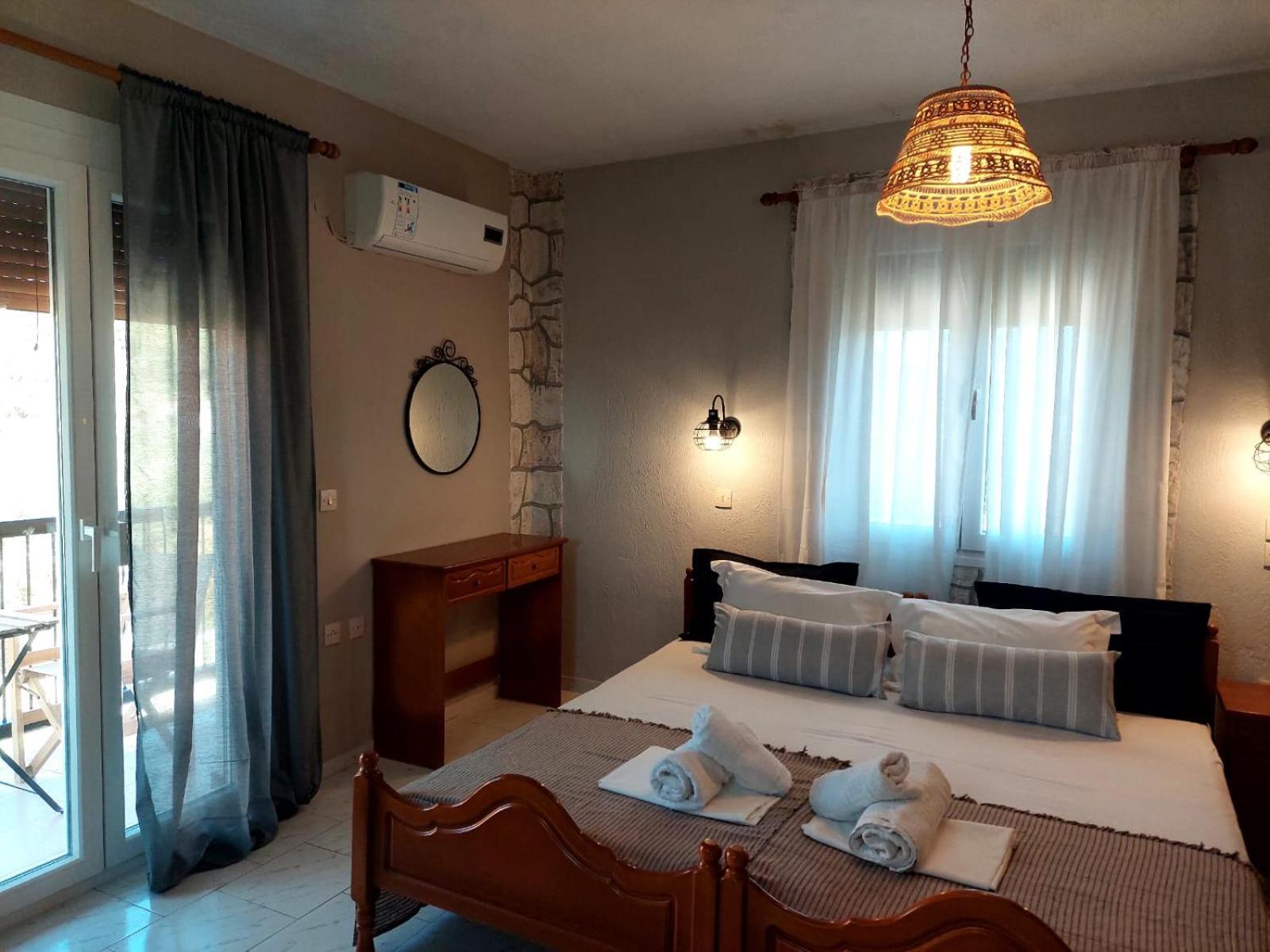 Georgia Apartments Стафилос Екстериор снимка