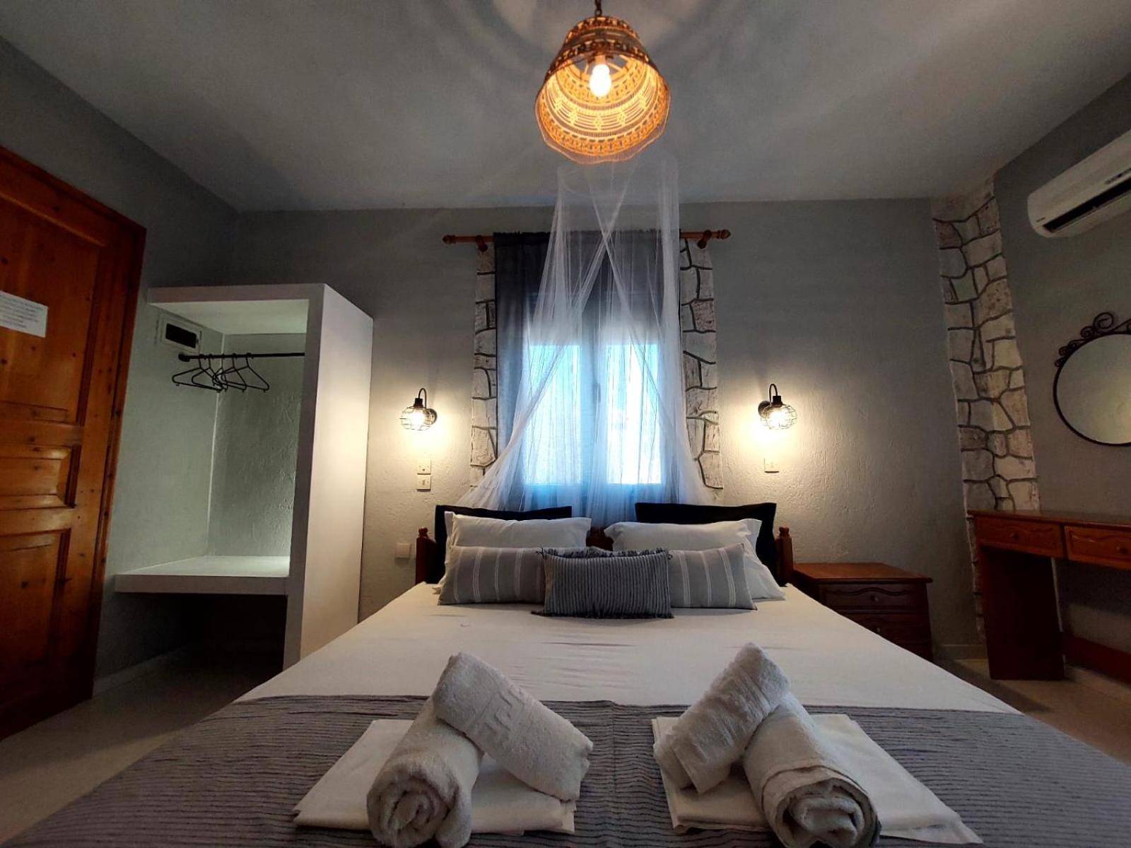 Georgia Apartments Стафилос Екстериор снимка