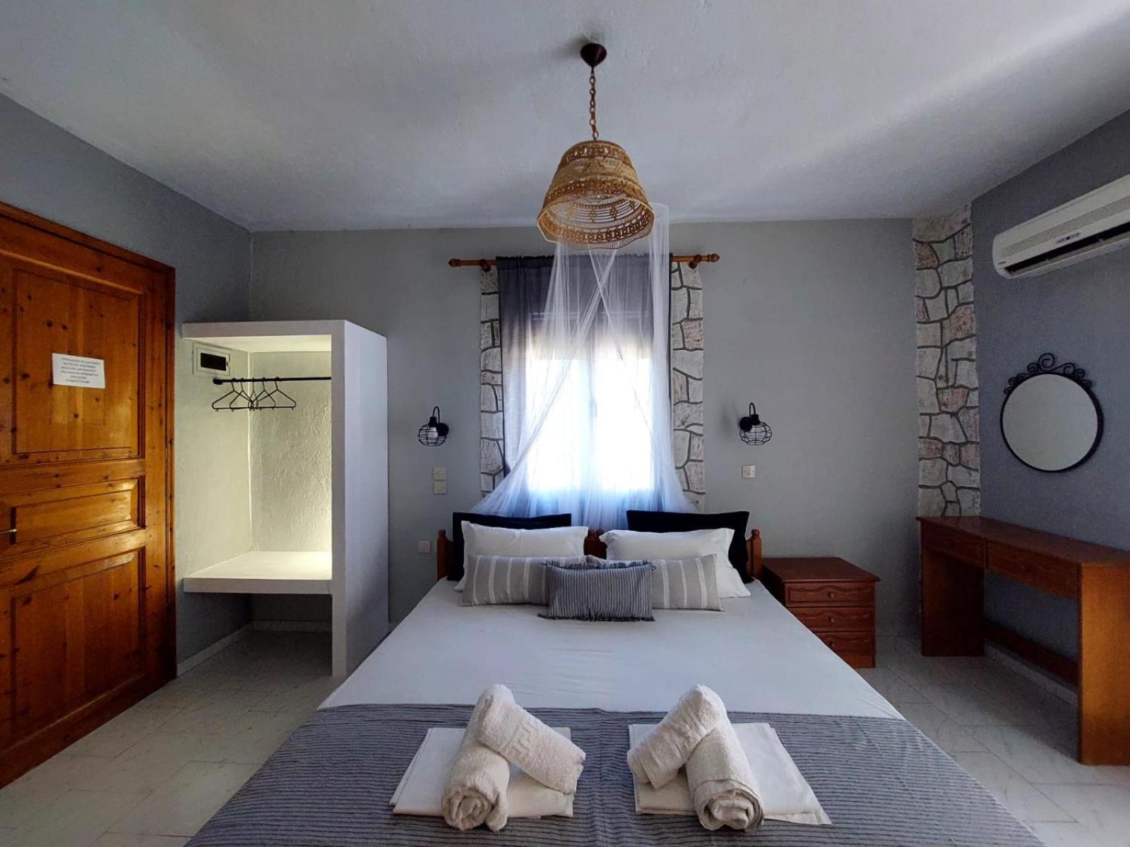 Georgia Apartments Стафилос Екстериор снимка