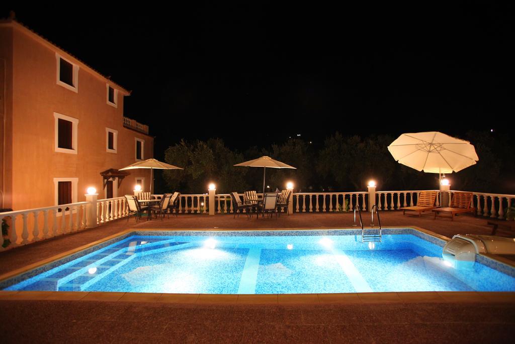 Georgia Apartments Стафилос Екстериор снимка
